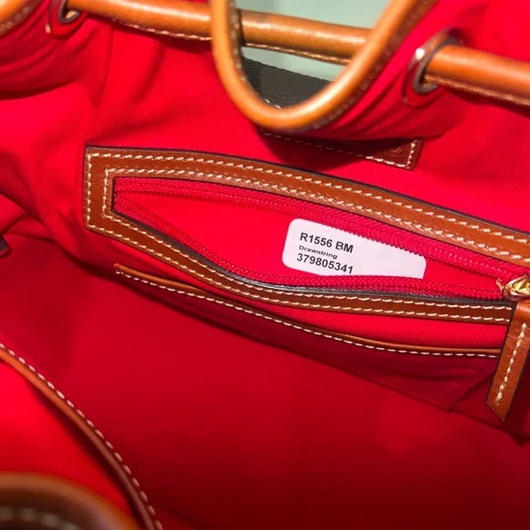 🔥 NWT Dooney & Bourke Bag | NWT Red and Tan Leather Tote - Picture 6 of 12